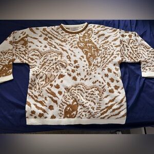 Maurada Women’s Size XL Vintage Gold and Cream Holiday Sweater